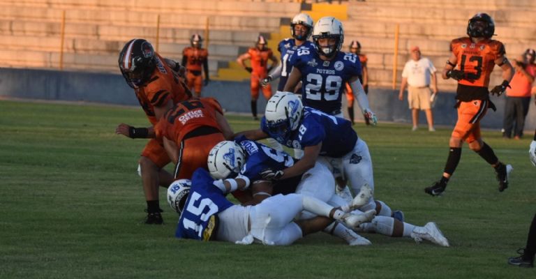 Los Potros vinieron de atrás para ganar