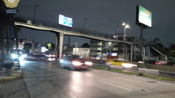 Sicarios ejecutan a dos motociclistas sobre Circuito interior, en la Venustiano Carranza