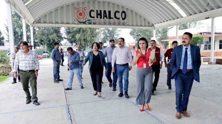 Regresan a clases en Chalco tras más de un mes de inundaciones; inicia proceso de limpieza