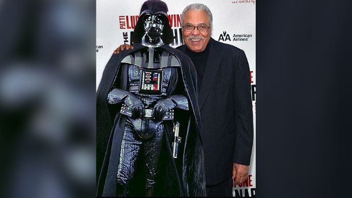 Luto en 'Star Wars': James Earl Jones, la voz del legendario villano 'Darth Vader', fallece