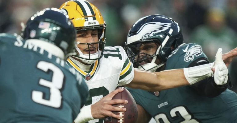 Love pudo hacer muy poco ante la defensiva rival