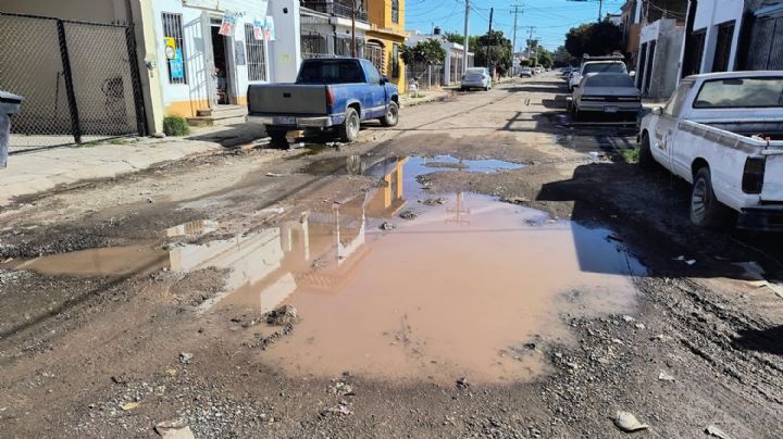 Ciudad Obregón: Vecinos de Villa Fontana retoman manifestaciones por drenajes colapsados