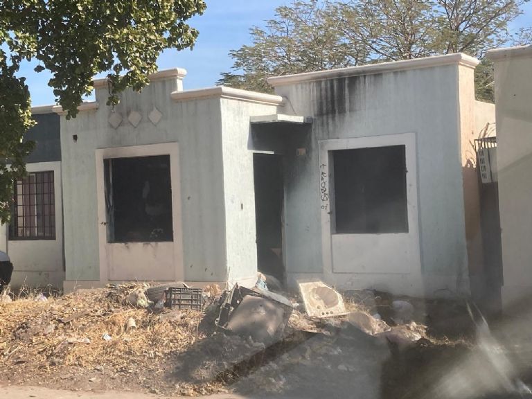 Ciudad Obregón: Pavimento en mal estado, casas abandonadas y basura por las calles