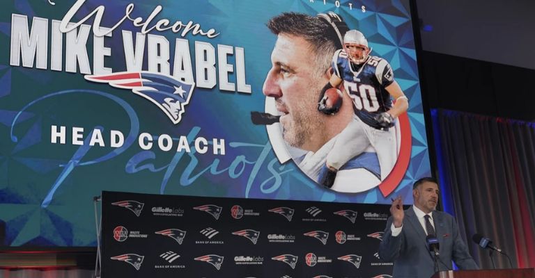 Vrabel quiere replicar el éxito de Bellichick 