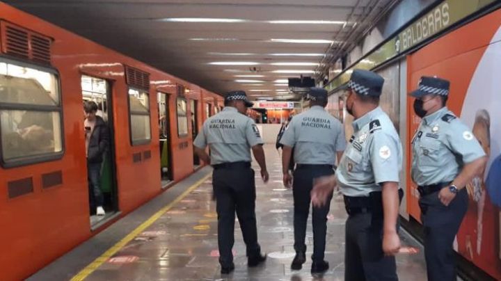 Caos en la Línea 3 del Metro: Desalojan a usuarios de tren en estación Eugenia