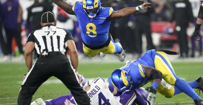 Rams le dieron una desconocida a los Vikings