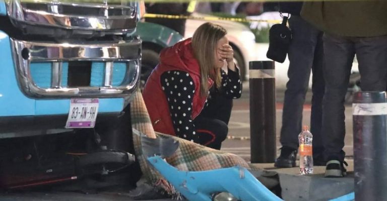 Hasta el lugar llegaron las hijas de la víctima.