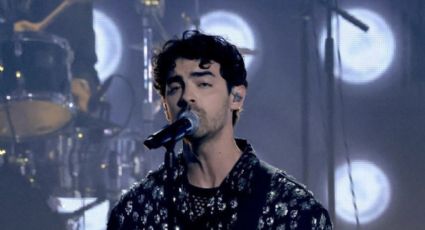 VIDEO: “No esperaba esto”: Joe Jonas sorprende a fans vestido de mujer y luce irreconocible