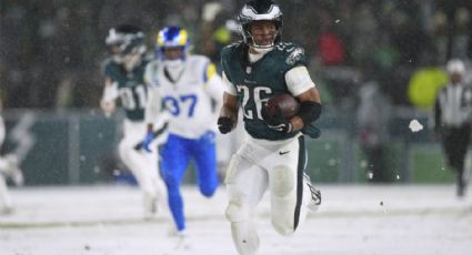 Barkley corre para dos TD’s y lleva a los Eagles al juego por el título de la NFC