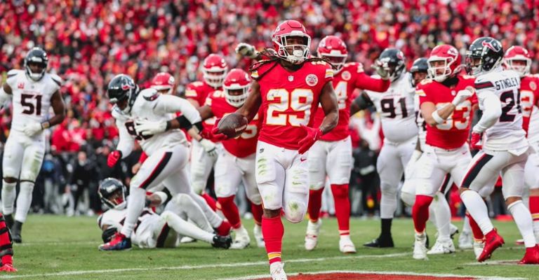 Kansas viene de un gran triunfo ante los Texanos