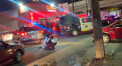 FOTOS: Sicarios en motocicleta ejecutan a hombre en la vía José López Portillo, Coacalco