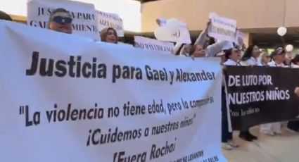 Irrumpen en oficina de Gobernador de Culiacán; claman por justicia por Gael y Alexander