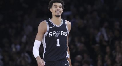 Bienvenido a casa, Wemby: La estrella de los Spurs tiene recibimiento de héroe en París