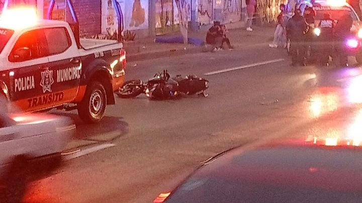 Caos en la López Portillo tras brutal muerte de motociclista con dirección a Ecatepec