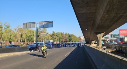 Bloqueo en Periférico Norte: Manifestantes colapsan la vialidad en el Parque Naucalli