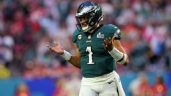 Foto ilustrativa de la nota titulada Hurts busca unirse a selecto club de quarterbacks, en su regreso al Super Bowl