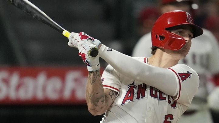 Moniak le gana el arbritraje a los Angels; Leiter va a audiencia ante Yankees
