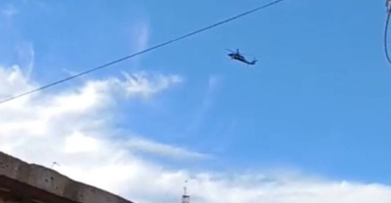Un helicóptero sobrevoló el lugar. 