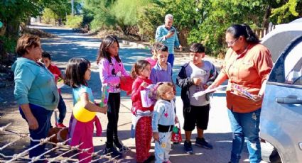 Celebran el 'Día de Reyes' con entrega de juguetes en tres sectores de Empalme