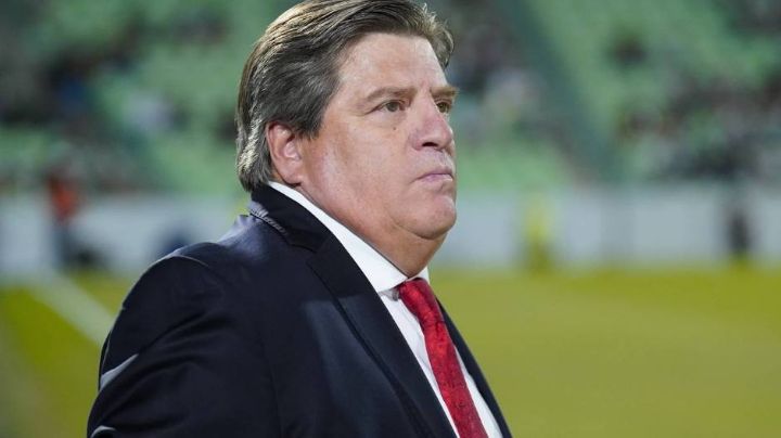 Miguel 'Piojo' Herrera vuelve a los banquillos y lo hará dirigiendo a una selección nacional