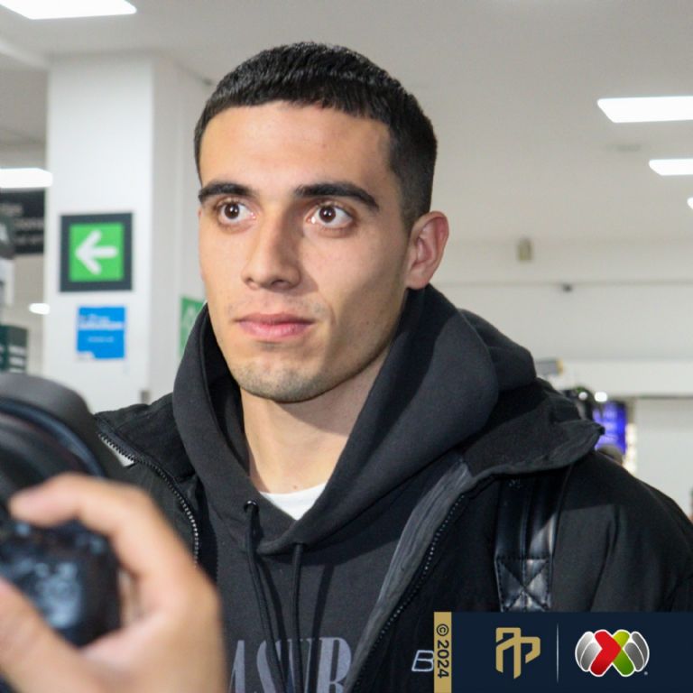 Alex Padilla llega a México