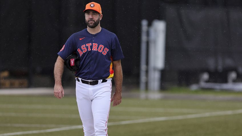 ¡No se retira! Justin Verlander firma contrato de un año con un nuevo equipo en las Grandes Ligas