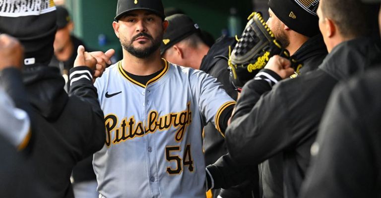 Pérez también participó con los Pirates