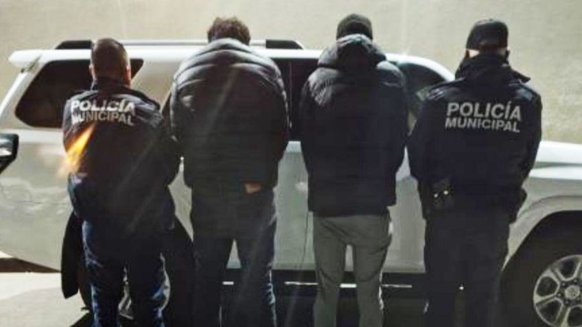 Arrestados en Cajeme: Dos menores de edad conducían camioneta robada en Hermosillo