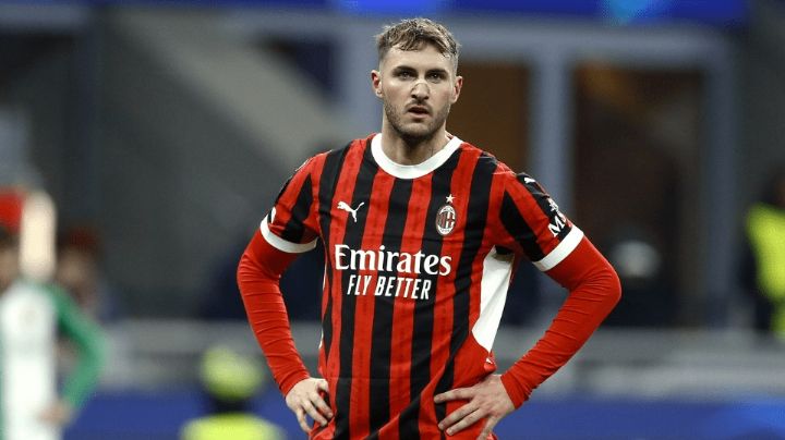 'Santi' Giménez tendrá competencia; histórico delantero europeo está en la mira del AC Milan
