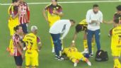 Foto ilustrativa de la nota titulada: América pierde a jugador para enfrentar al Cruz Azul; salió lesionado en el Clásico Nacional