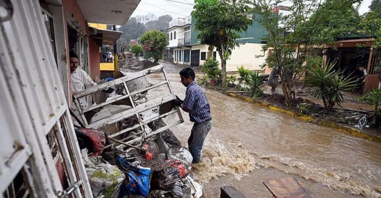 Suman 64 fallecidos en cuatro estados del país, que resultaron afectados por las intensas lluvias y las inundaciones
