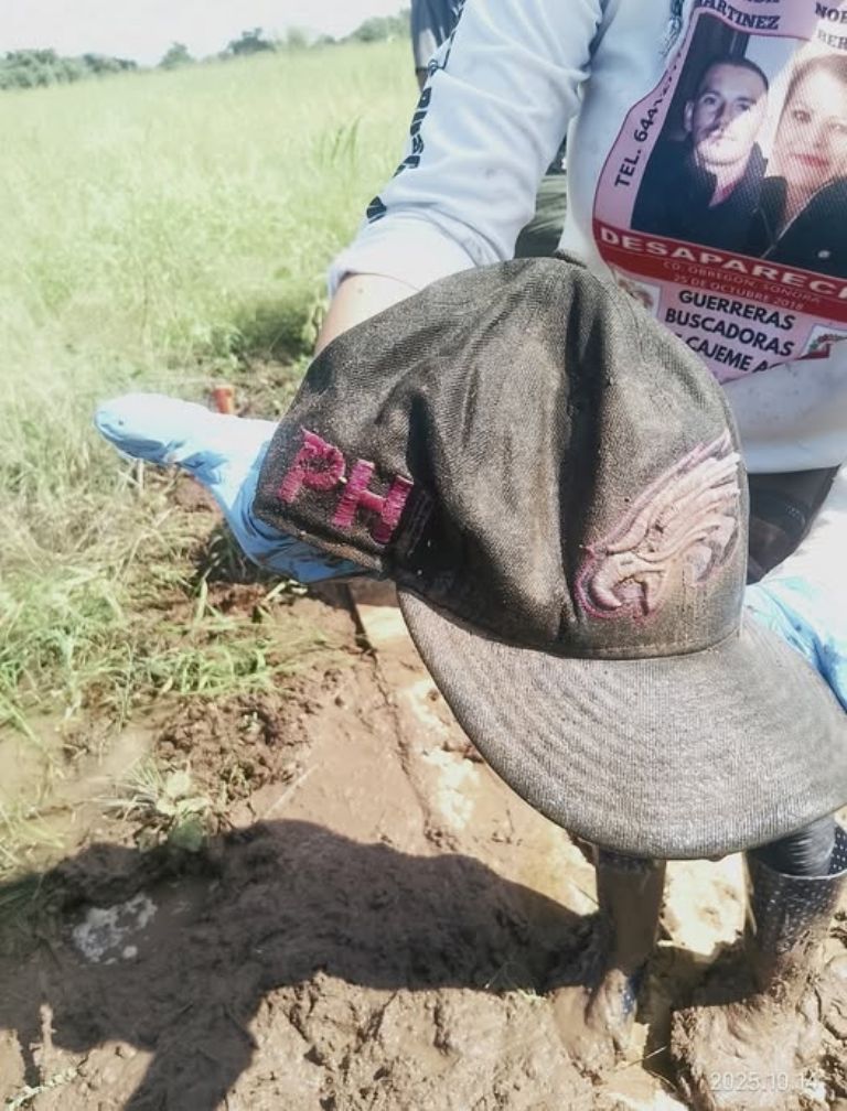 El colectivo de Guerreras Buscadoras de Cajeme encontró un cuerpo en un predio ubicado en la colonia Severo Girón