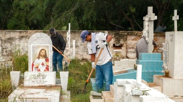 Panteones de la Región del Mayo son un riesgo latente en la lucha contra el dengue por acumulación de agua