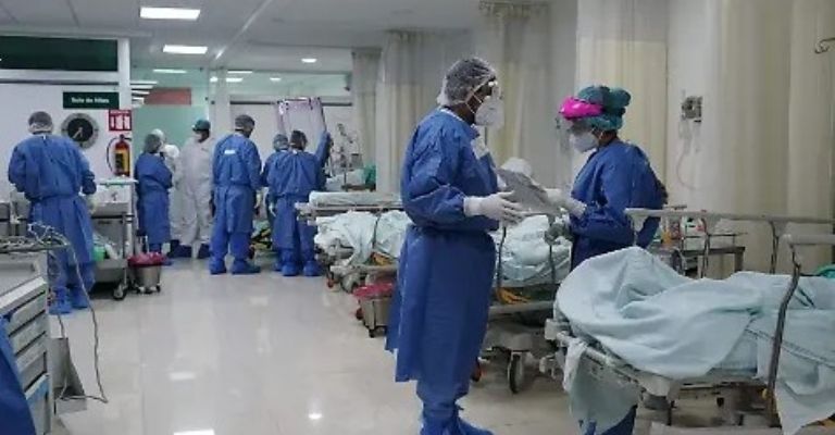 Muchos estadounidenses perderán atención médica si subsidios terminan