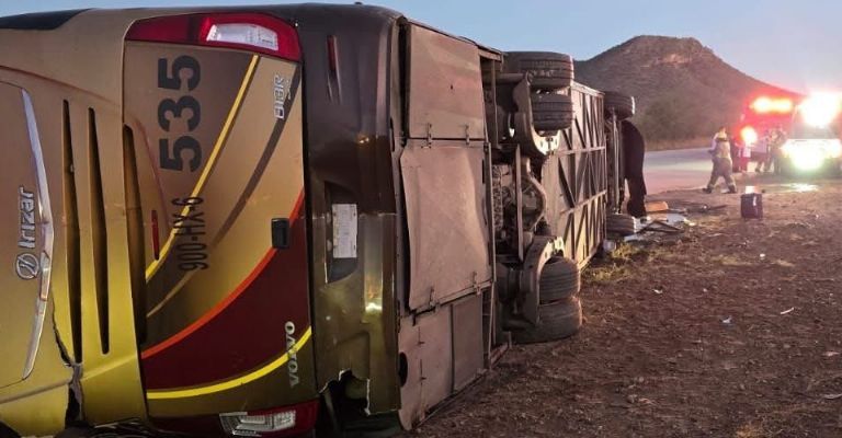Choferes implicados en camionazo de autobús de pasajeros podrían ser vinculados a proceso este martes