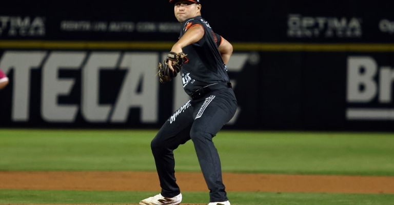 El pitcheo naranjero no pudo frenar el ataque