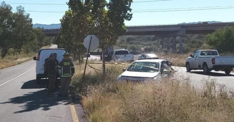 Mujer pierde tras choque en carretera internacional en Nogales 