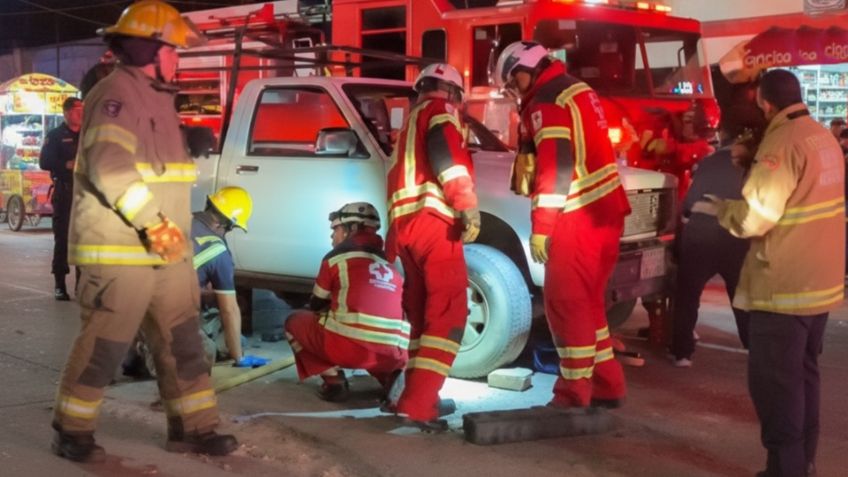Rescatan a mujer ciclista atrapada bajo vehículo tras ser atropellada en Hermosillo