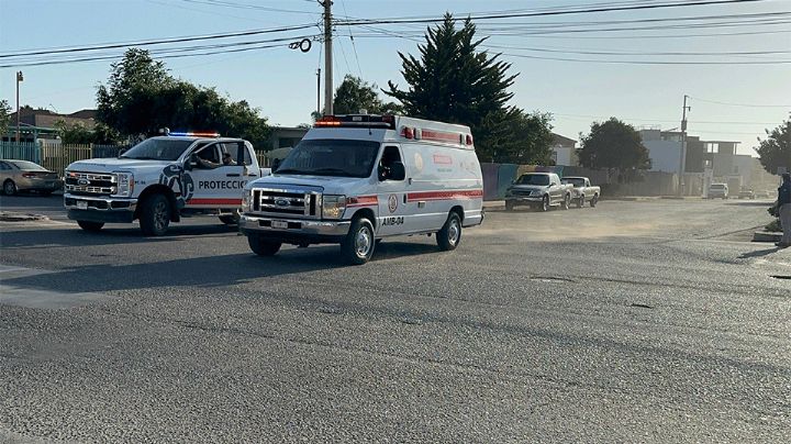 Ensenada: Evacúan Poder Judicial Federal tras fuga de gas, dos personas requirieron atención médica