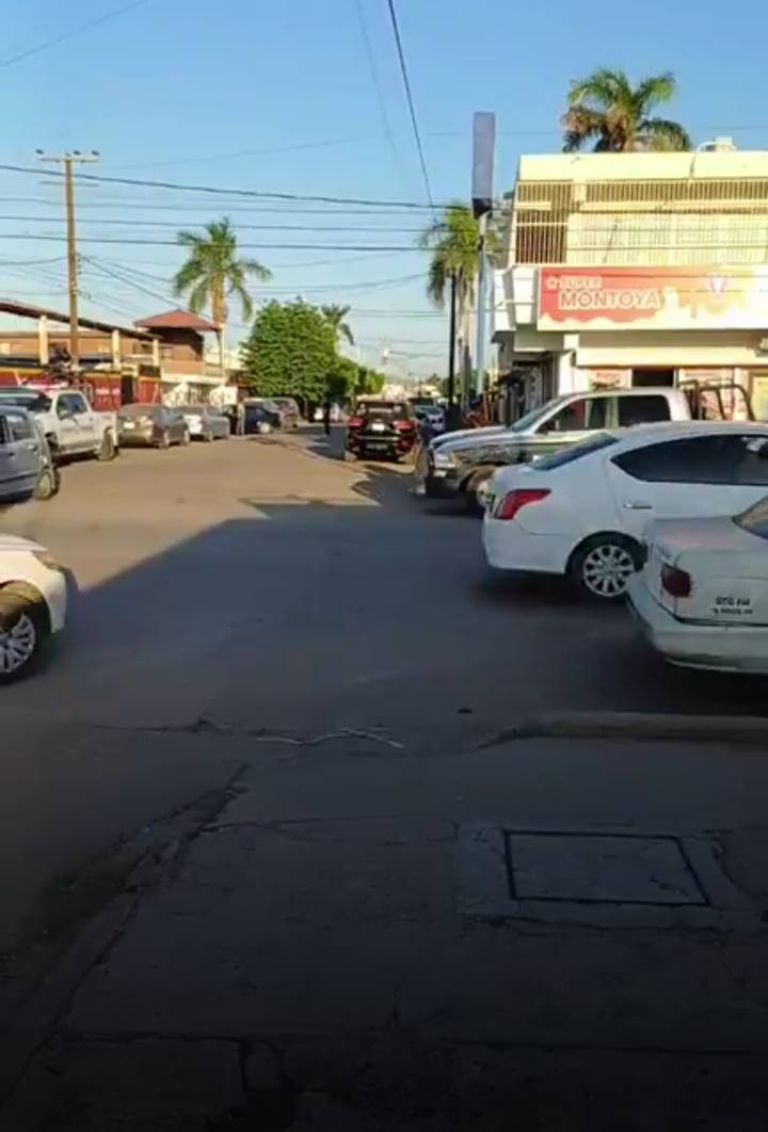 De forma extraoficial se dijo que el taxista habría sufrido un paro cardíaco fulminante.