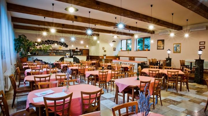 Restauranteros de Ciudad Obregón se preparan para la Ley Silla y reducción de jornada laboral