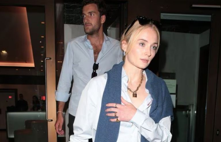 Sophie Turner y Peregrine Pearson