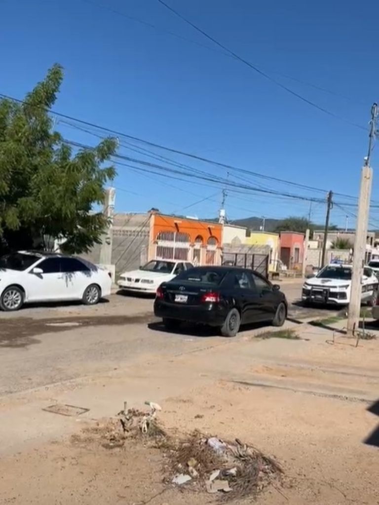 Elementos de la Policía Municipal de Hermosillo acudieron al llamado.