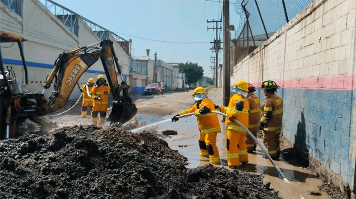 Fuga de gas natural provoca movilización en Ecatepec; autoridades logran controlarla