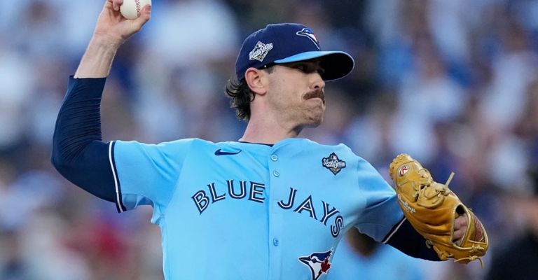 Bieber fue el pitcher ganador