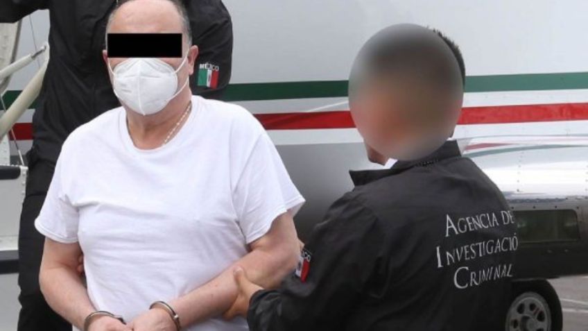 Trasladan al exgobernador de Chihuahua César Duarte para comparecer ante la FGR en CDMX