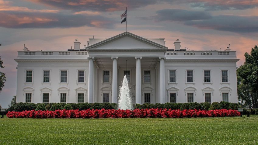 La Casa Blanca inicia despidos masivos tras cierre del Gobierno Federal en EU