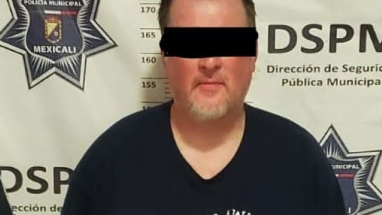 Robó una tienda de conveniencia