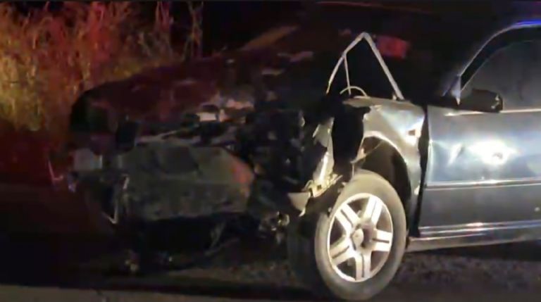 El otro sedán involucrado en el choque 