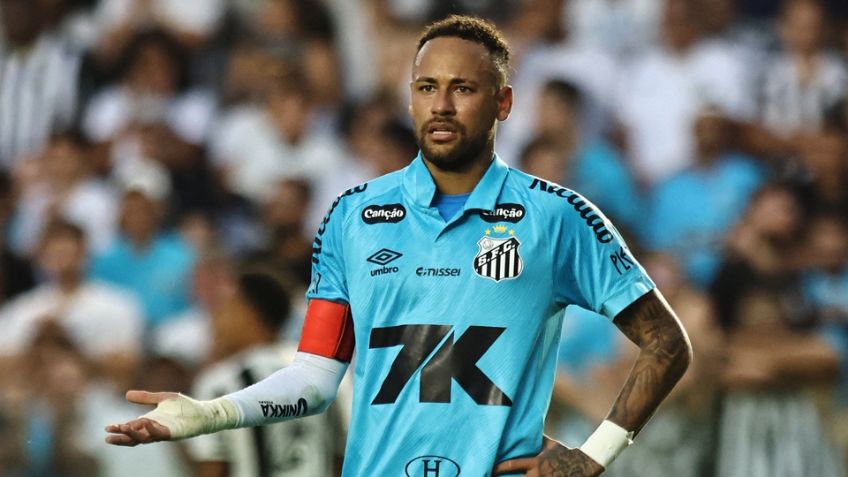 Neymar hace 'berrinche' al ser sustituido y deja al Santos en puestos del descenso en el Brasileirao